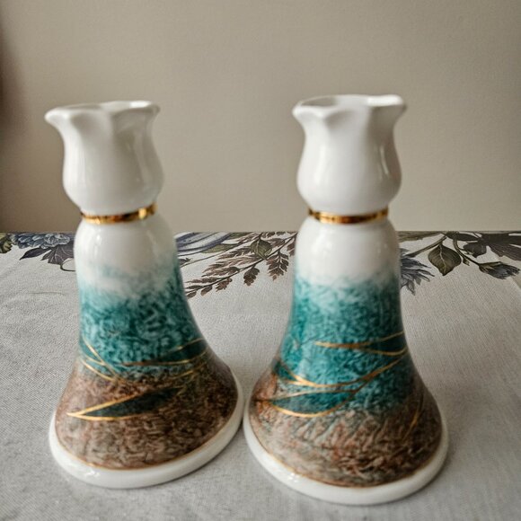 1980s Royal Tara Hand-painted Candle Stick Holders - Picture 2 of 8